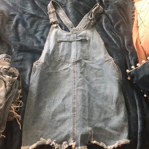 Overall dress